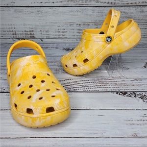 Crocs Classic Platform Clogs Orange Sorbet Women's Size 8 (fits more like 7.5)